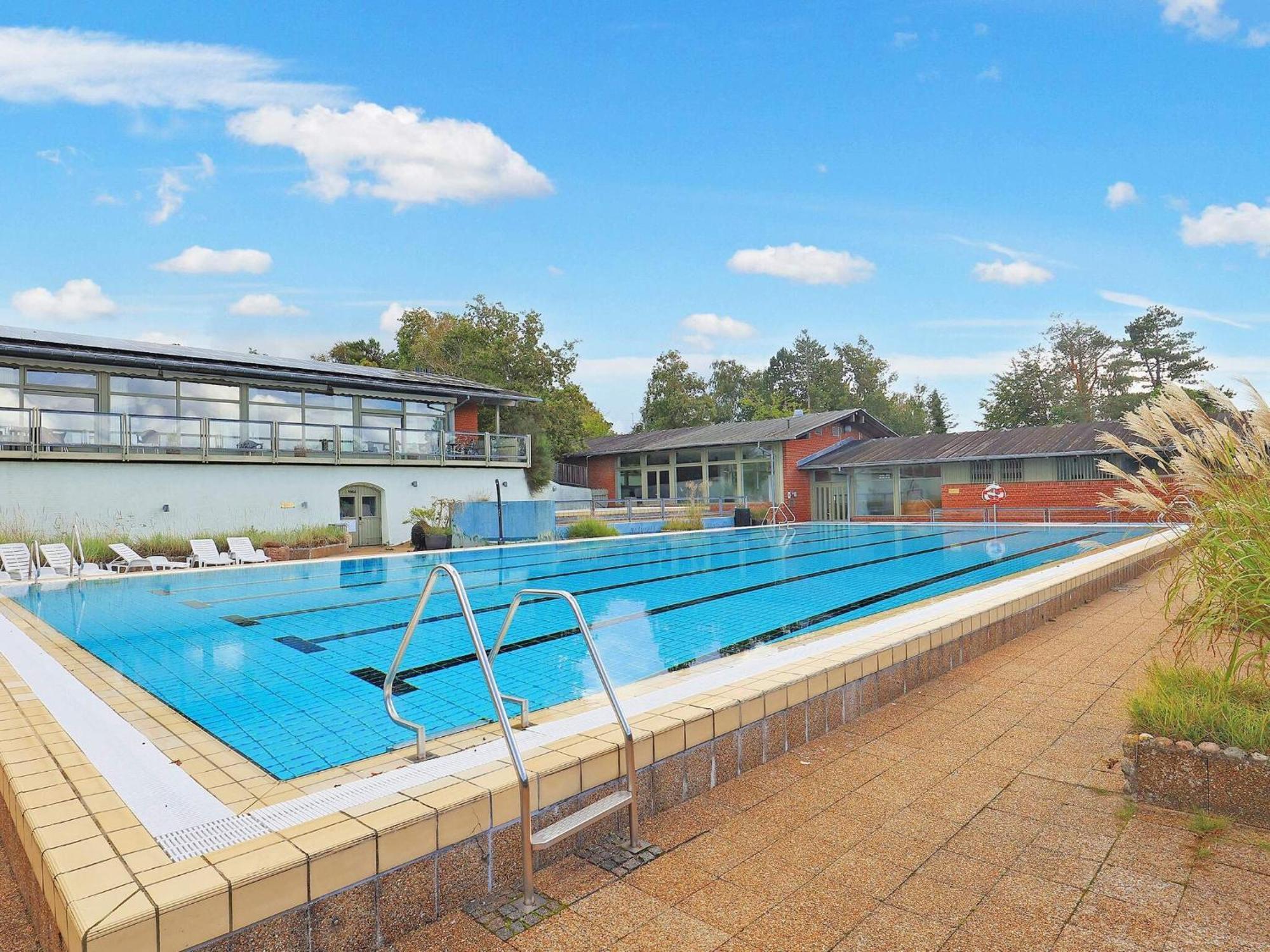 6 Person Holiday Home On A Holiday Park In גיללייה מראה חיצוני תמונה